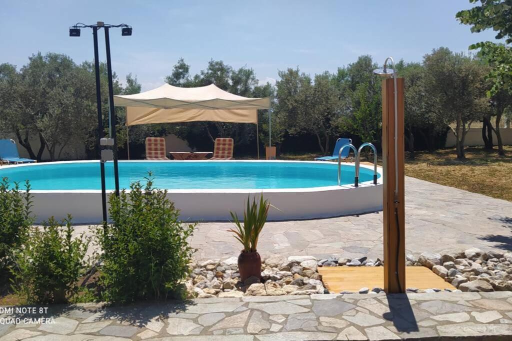 Αρχοντικο Στουσ Προποδεσ Του Ορουσ Διρφυσ Villa Loutsa  Exterior foto